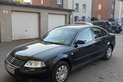 VW Passat 271.000 km 1.200 &euro; Gladbeck 45968
