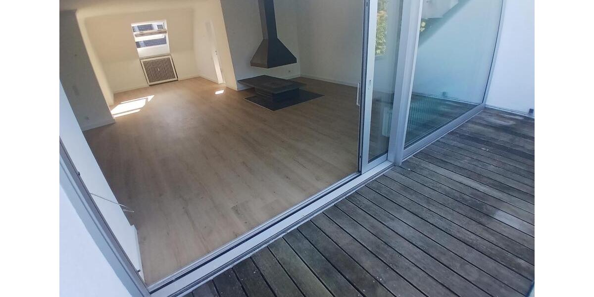 Maisonettenwohnung Düsseldorf Stadtbezirk 2 - 2 Zimmer, 108 m&sup2;, 1.400&euro; | Angebot:27564921