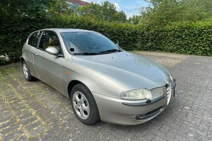 Alfa Romeo 147 184.000 km 1.990 &euro; Meerbusch 40670