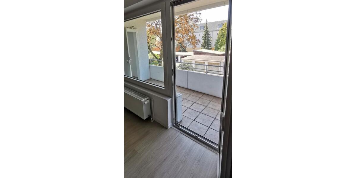 Etagenwohnung Duisburg Rheinhausen - 3.5 Zimmer, 82 m&sup2;, 1.020&euro; | Angebot:27577035