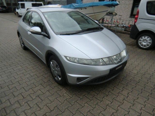 Honda Civic 128.881 km 2.940 &euro; Essen 45326