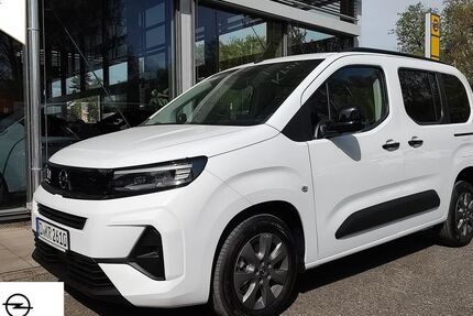 Opel Combo Life 3.017 km 24.890 &euro; Düsseldorf 40625
