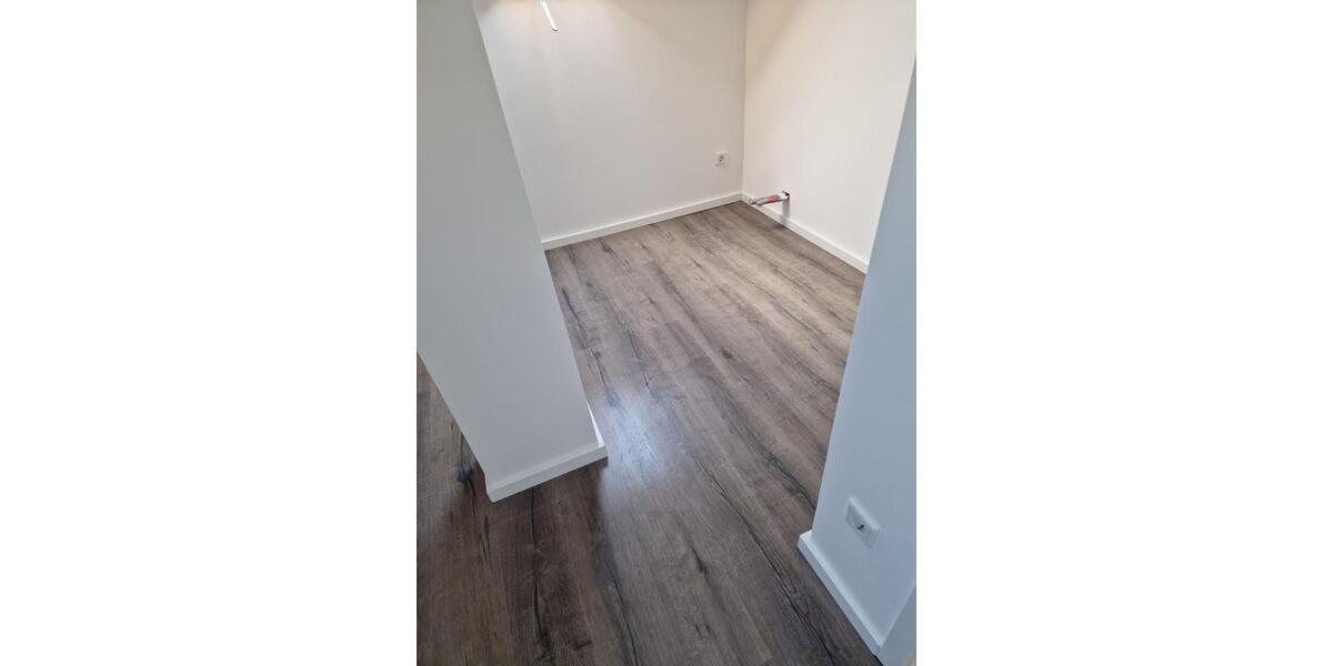 Etagenwohnung Wuppertal - 1 Zimmer, 33 m&sup2;, 450&euro; | Angebot:27534105
