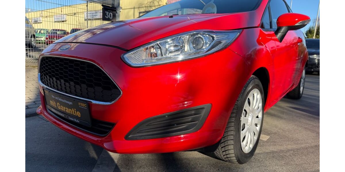Ford Fiesta 74.830 km 6.690 &euro; Essen - Borbeck 45355