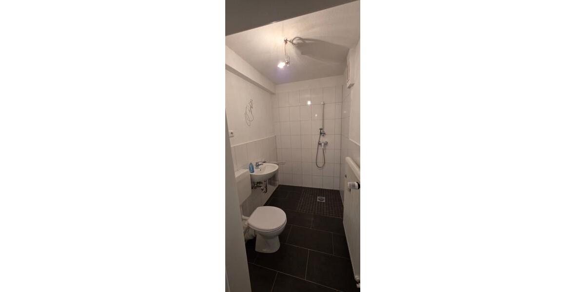 Erdgeschoßwohnung Duisburg Rheinhausen - 3 Zimmer, 65 m&sup2;, 520&euro; | Angebot:25988813