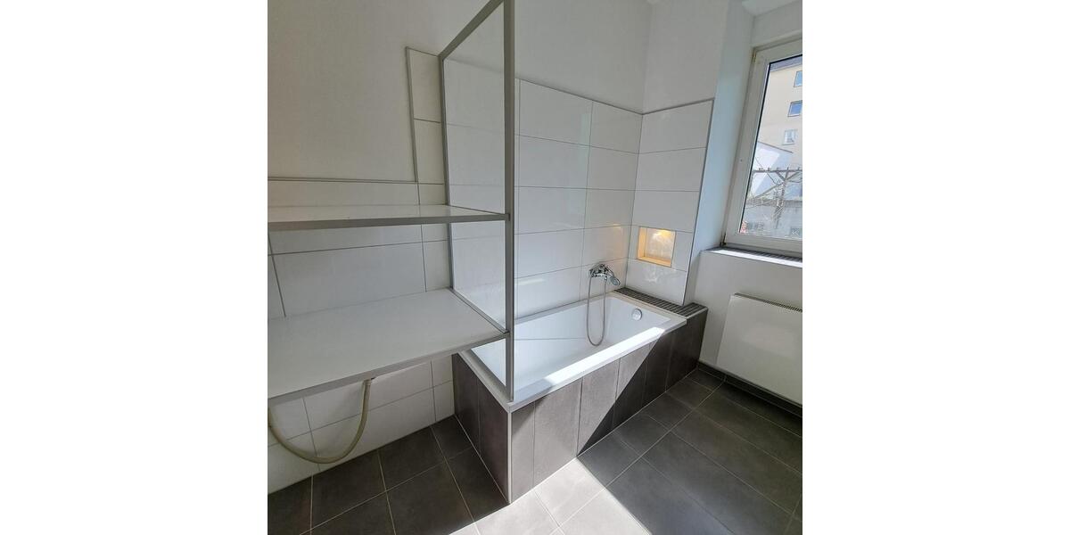 Etagenwohnung Hagen Hagen-Nord - 5 Zimmer, 105 m&sup2;, 1.045&euro; | Angebot:25995521