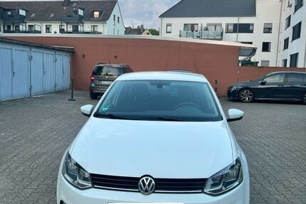 VW Polo 144.000 km 7.799 &euro; Duisburg 47167