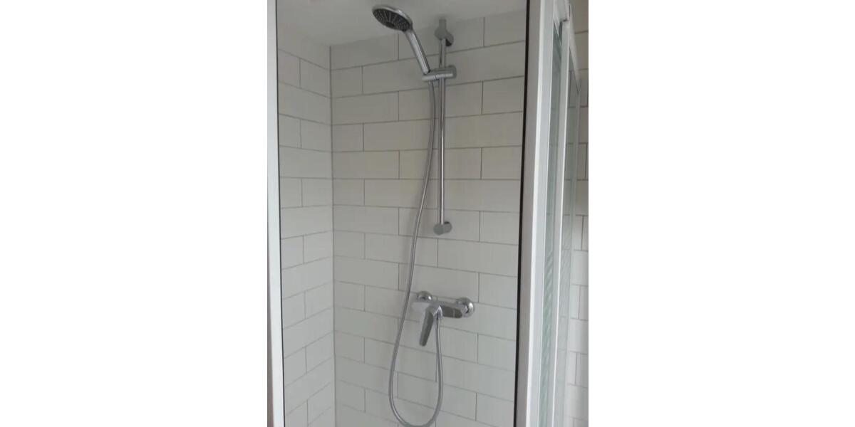 Maisonettenwohnung Solingen - 5 Zimmer, 125 m&sup2;, 1.200&euro; | Angebot:25852007