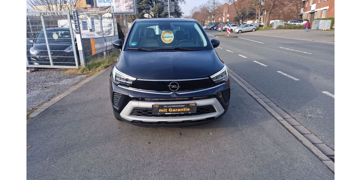 Opel Crossland (X) 50.803 km 15.700 &euro; Düsseldorf 40549