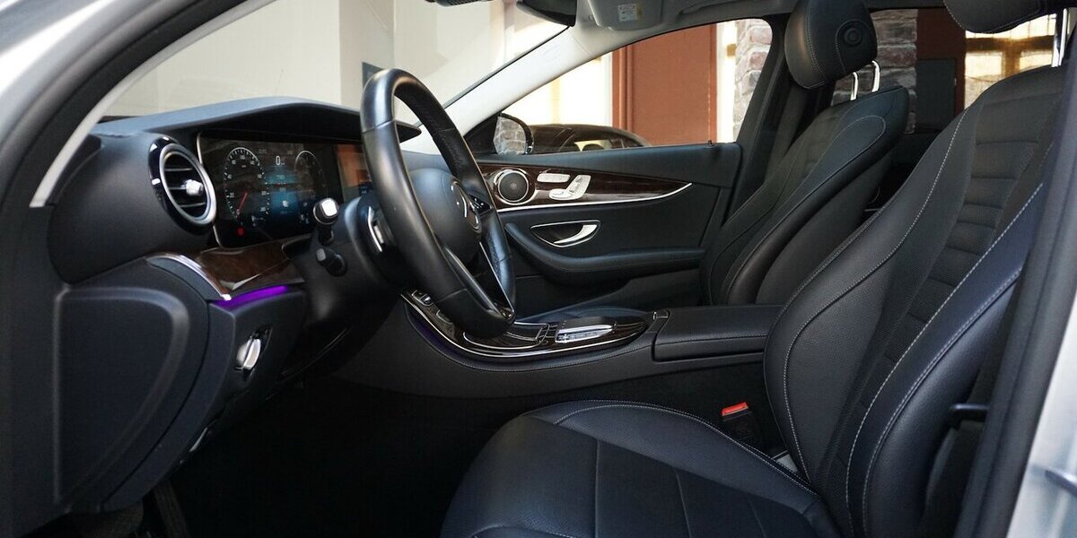 Mercedes-Benz E 300 de Leder Pano 360° Memory Sitzklim Night Std 29.998 km 36.700 &euro; Wuppertal 42327