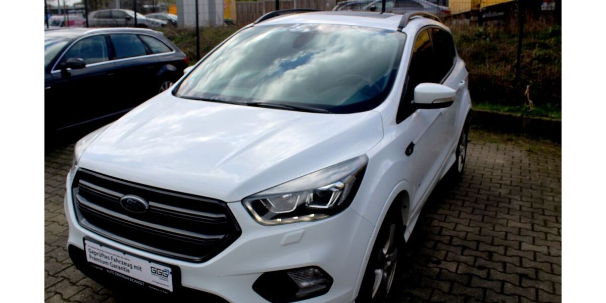 Ford Kuga 118.100 km 16.950 &euro; Mülheim a.d.Ruhr 45472