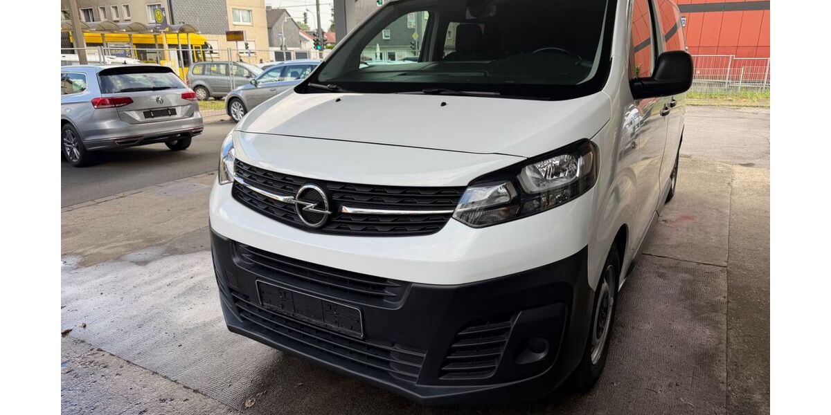 Opel Vivaro 124.000 km 15.990 &euro; Mülheim/Ruhr 45475
