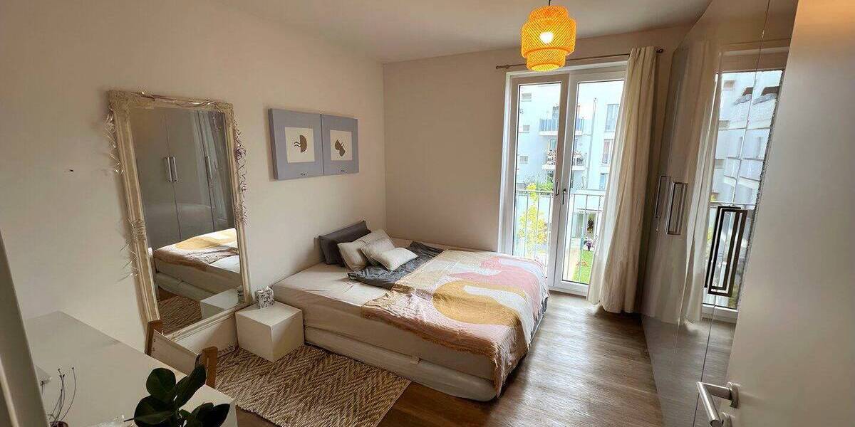 Etagenwohnung Düsseldorf Derendorf - 3 Zimmer, 74 m&sup2;, 1.100&euro; | Angebot:26825336
