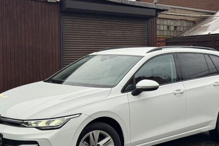 VW Golf 7.308 km 24.800 &euro; Duisburg 47179