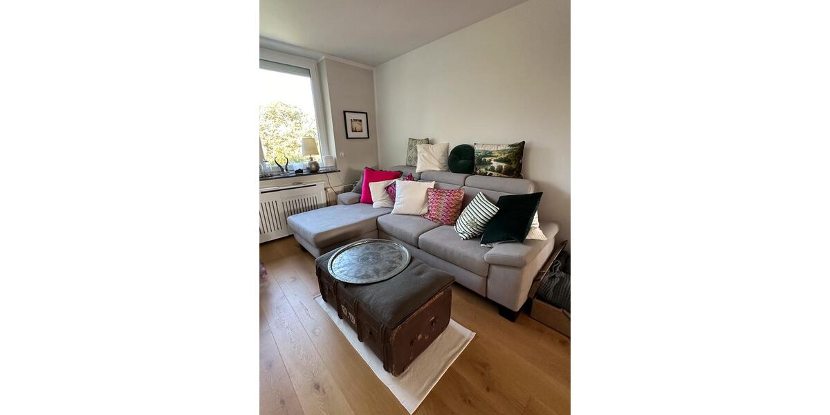 Etagenwohnung Düsseldorf Stadtbezirk 9 - 2.5 Zimmer, 74 m&sup2;, 1.880&euro; | Angebot:26008519