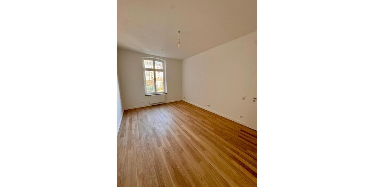 Etagenwohnung Wuppertal Arrenberg - 3 Zimmer, 122 m&sup2;, 1.440&euro; | Angebot:25377649
