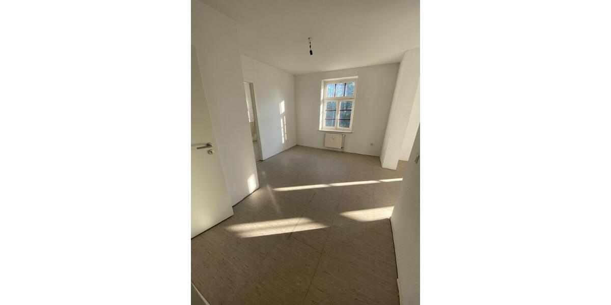 Etagenwohnung Gelsenkirchen Erle - 2.5 Zimmer, 67 m&sup2;, 353&euro; | Angebot:25796691