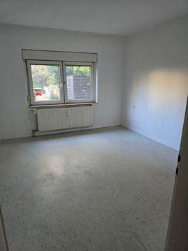 Erdgeschoßwohnung Gelsenkirchen Gelsenkirchen-Mitte - 3 Zimmer, 78 m&sup2;, 600&euro; | Angebot:26001866