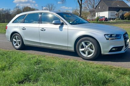 Audi A4 92.500 km 12.600 &euro; Gelsenkirchen 45892