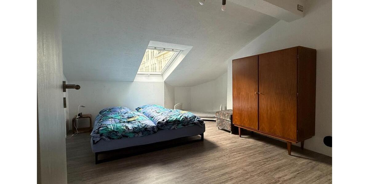 Dachgeschoßwohnung Wuppertal Gemarkung Langerfeld - 2 Zimmer, 65 m&sup2;, 500&euro; | Angebot:25907469