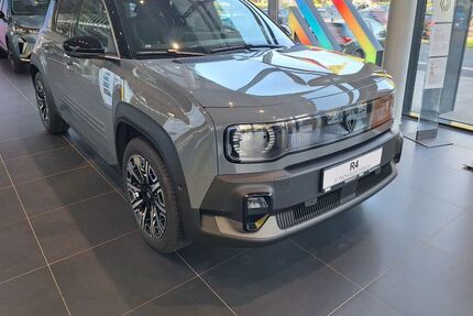 Renault R 4 2.500 km 33.998 &euro; Duisburg 47167