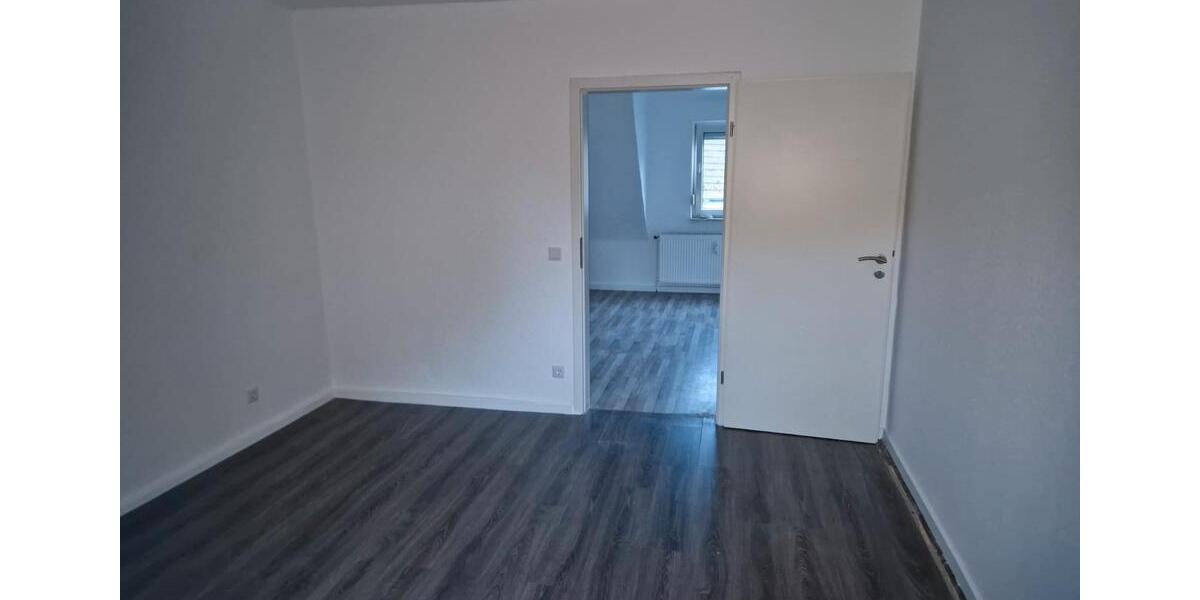 Dachgeschoßwohnung Oberhausen Alsfeld - 2 Zimmer, 50 m&sup2;, 400&euro; | Angebot:27577031