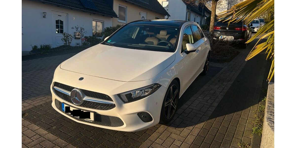 Mercedes-Benz A 200 56.000 km 22.400 &euro; Wermelskirchen 42929