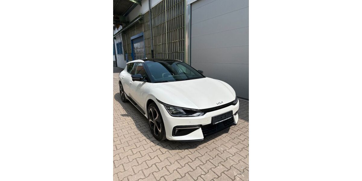 Kia EV6 9.413 km 32.990 &euro; Düsseldorf 40231