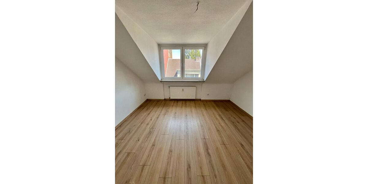 Etagenwohnung Oberhausen - 3.5 Zimmer, 75 m&sup2;, 700&euro; | Angebot:27564924