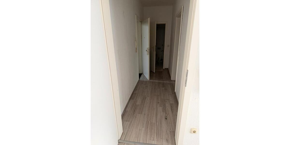 Erdgeschoßwohnung Gelsenkirchen - 2 Zimmer, 35 m&sup2;, 1.450&euro; | Angebot:27540776