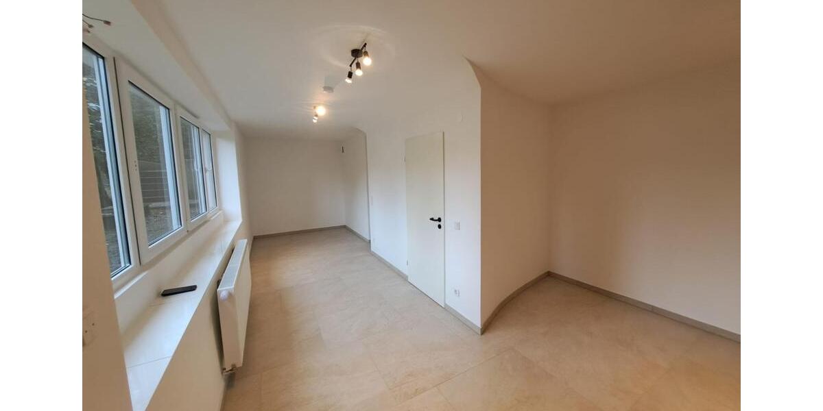 Maisonettenwohnung Remscheid Lüttringhausen - 2 Zimmer, 154 m&sup2;, 1.150&euro; | Angebot:25541240