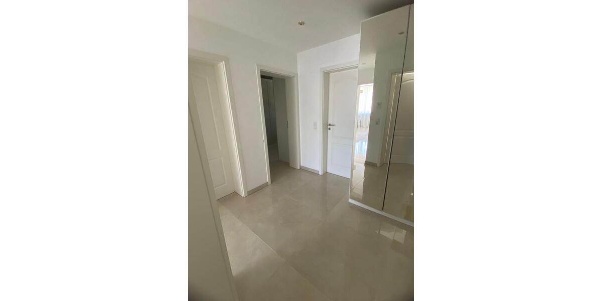 Etagenwohnung Solingen Central - 3 Zimmer, 70 m&sup2;, 950&euro; | Angebot:27553778