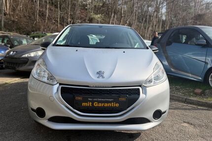 Peugeot 208 103.149 km 4.499 &euro; Essen 45145