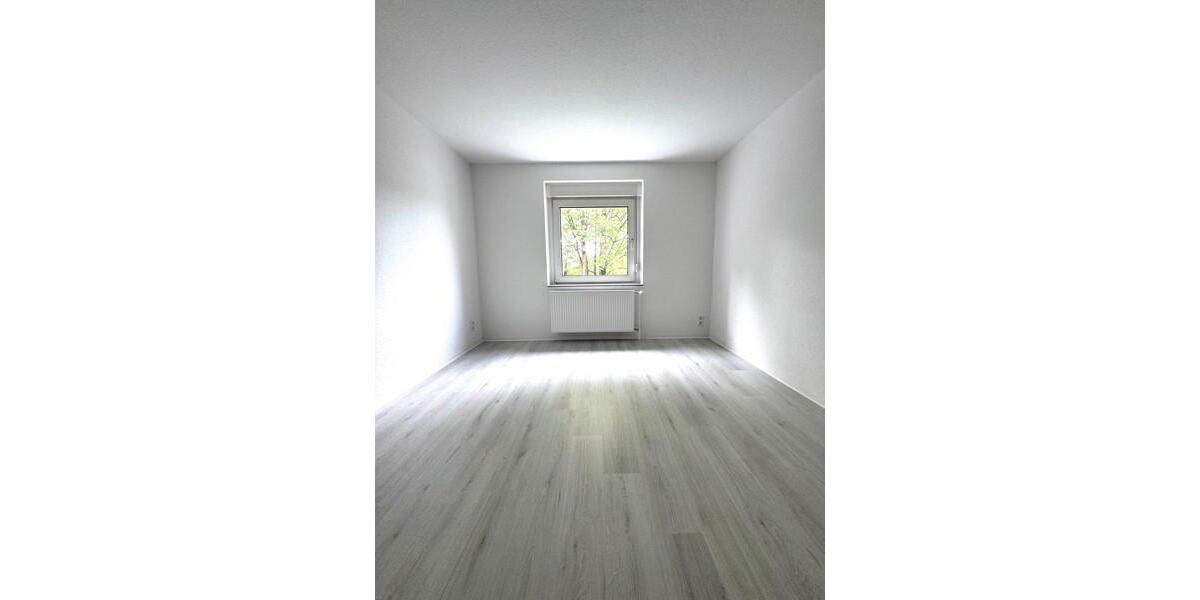 Erdgeschoßwohnung Wuppertal Gemarkung Barmen - 2 Zimmer, 66 m&sup2;, 558&euro; | Angebot:25974794