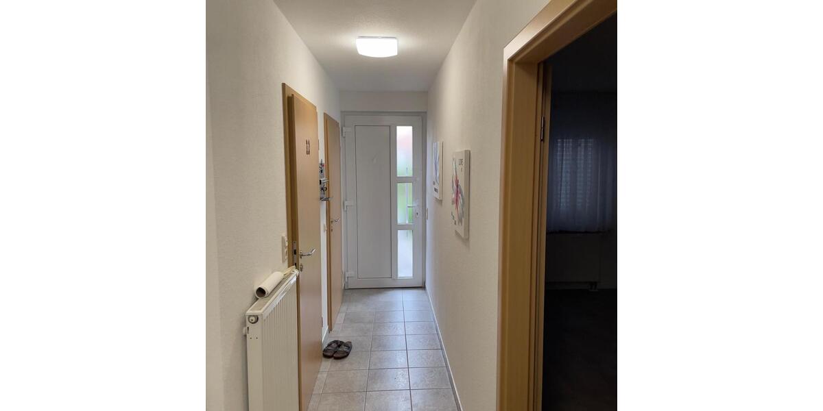 Erdgeschoßwohnung Solingen Wald - 1 Zimmer, 30 m&sup2;, 600&euro; | Angebot:27577481