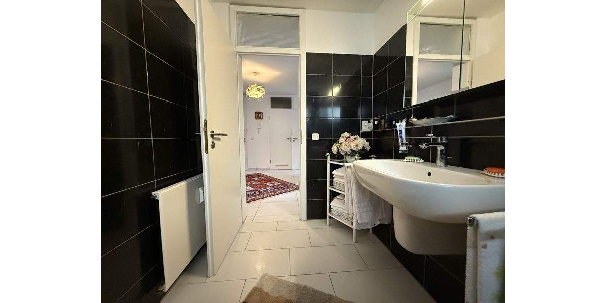 Etagenwohnung Essen Fischlaken - 3 Zimmer, 111 m&sup2;, 385.000&euro; | Angebot:25700339