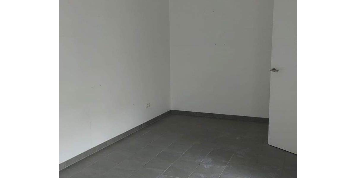 Etagenwohnung Gladbeck Mitte - 3 Zimmer, 134 m&sup2;, 1.200&euro; | Angebot:25815050