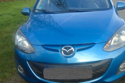 Mazda 2 119.000 km 5.300 &euro; Duisburg 47229