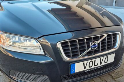 Volvo V70 147.000 km 7.890 &euro; Sprockhövel 45549