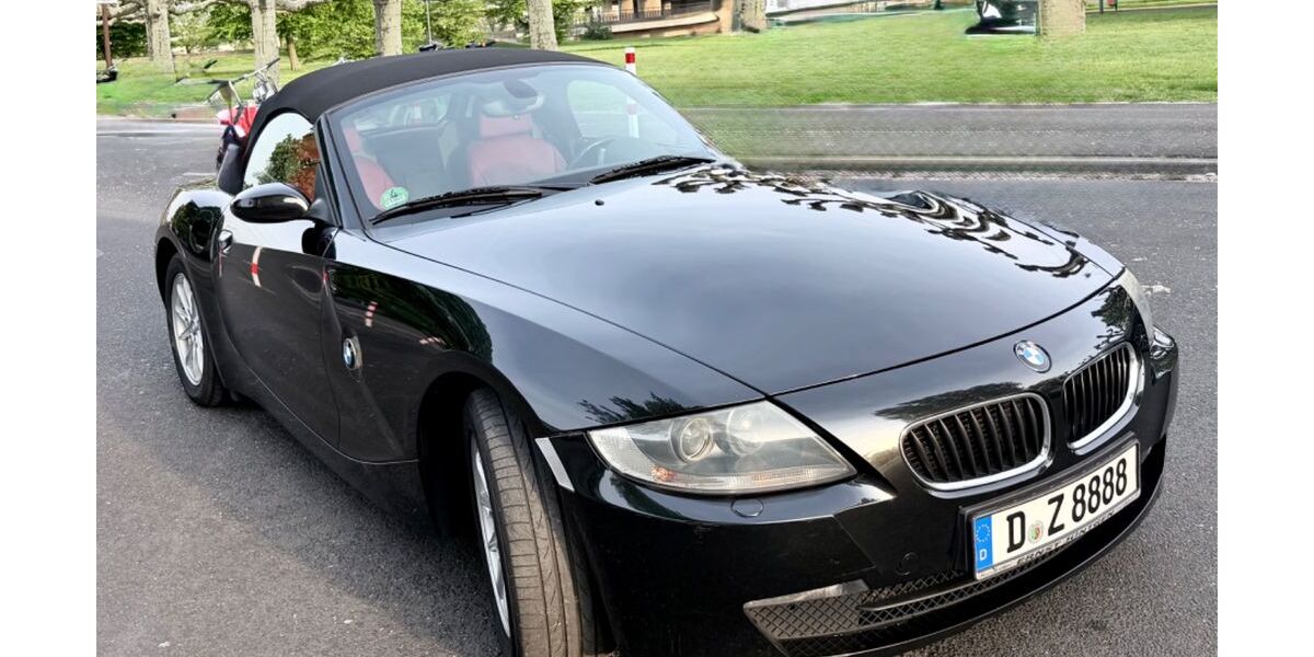 BMW Z4 220.000 km 7.490 &euro; Düsseldorf 40549