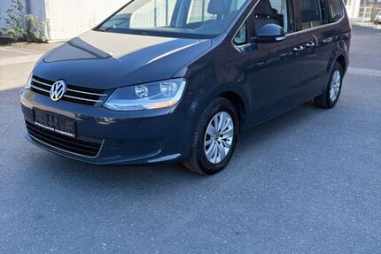 VW Sharan 227.000 km 8.900 &euro; Düsseldorf 40589