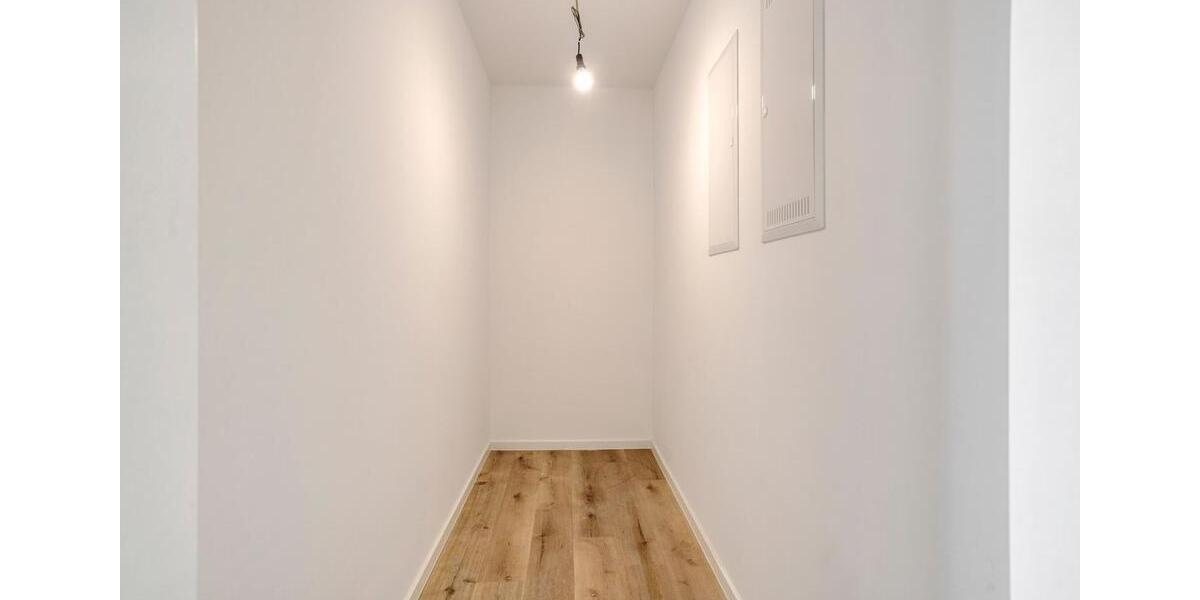 Erdgeschoßwohnung Gelsenkirchen Gelsenkirchen-Nord - 2 Zimmer, 80 m&sup2;, 910&euro; | Angebot:25852205