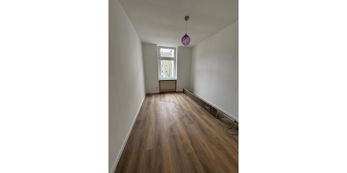 Etagenwohnung Wuppertal Arrenberg - 4 Zimmer, 80 m&sup2;, 1.070&euro; | Angebot:25650424