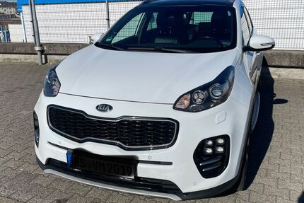 Kia Sportage 129.500 km 15.500 &euro; Remscheid 42859