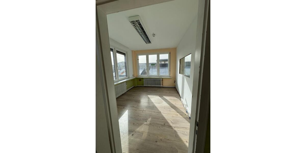 Gewerbeobjekt Leichlingen (Rheinland) - 8&euro; | Angebot:25377403