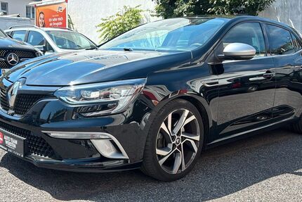 Renault Megane 131.769 km 11.390 &euro; Düsseldorf 40591