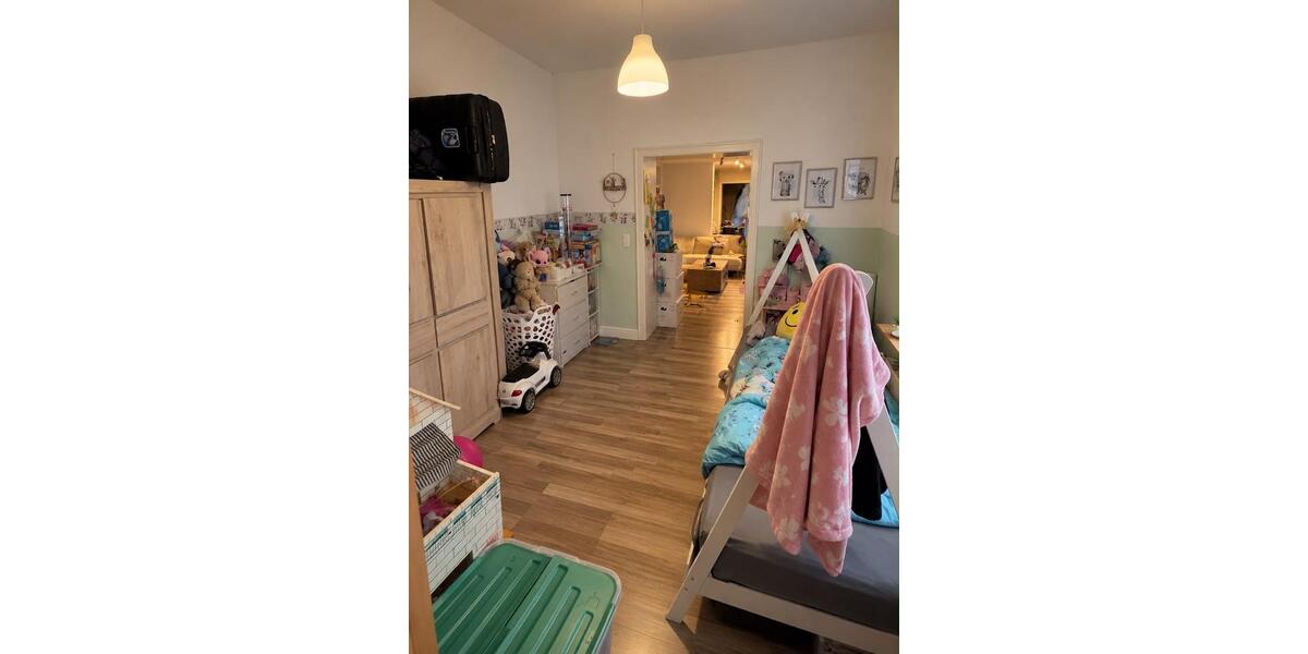 Erdgeschoßwohnung Duisburg Duisburg-Mitte - 3 Zimmer, 80 m&sup2;, 1.050&euro; | Angebot:27548847