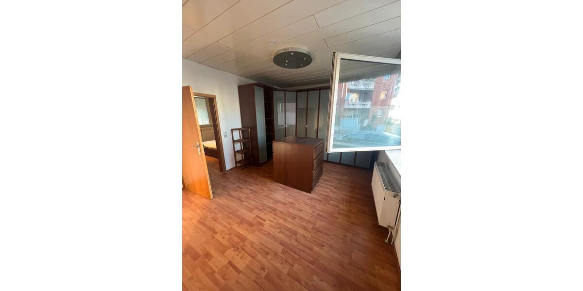 Einfamilienhaus Duisburg Mittelmeiderich - 5.5 Zimmer, 160 m&sup2;, 369.000&euro; | Angebot:27519769