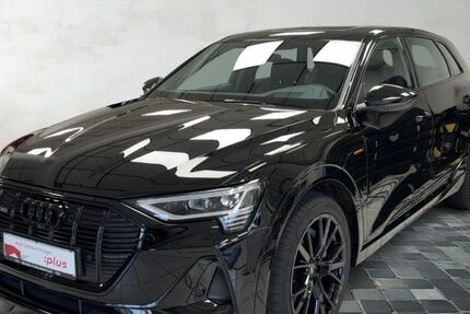 Audi e-tron 39.836 km 50.950 &euro; Wermelskirchen 42929