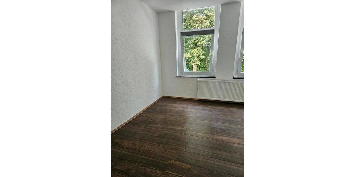 Hochparterre Solingen Central - 2 Zimmer, 55 m&sup2;, 490&euro; | Angebot:27545691